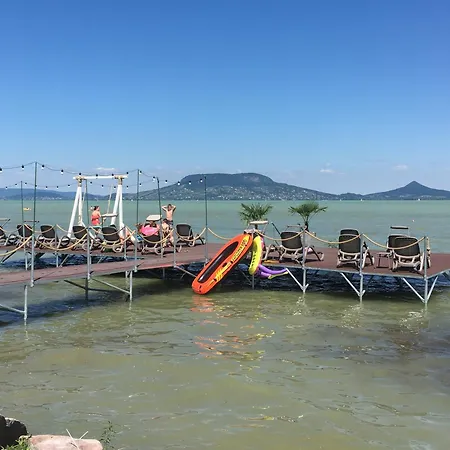 Fonyodi Feszek Apartman